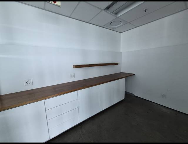 480M² OFFICE TO LET IN SANDTON CENTRAL